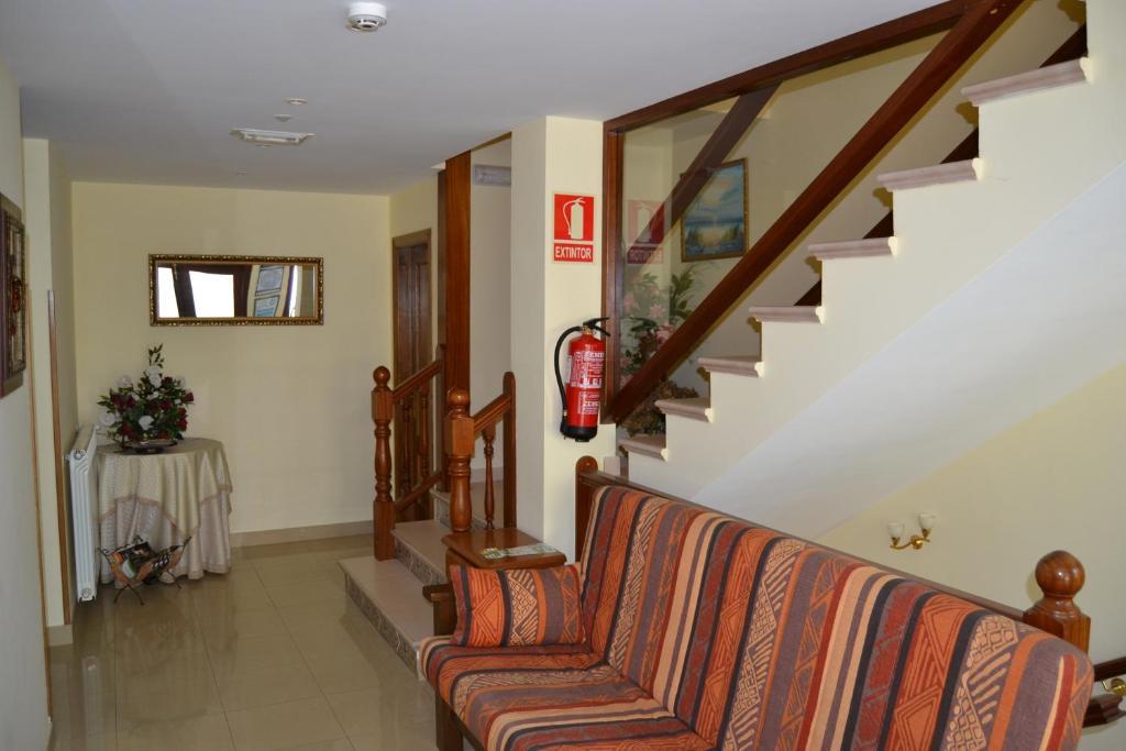 Hotel Restaurante Canero מראה חיצוני תמונה